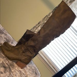 Size 6.5 women’s over the knee boot